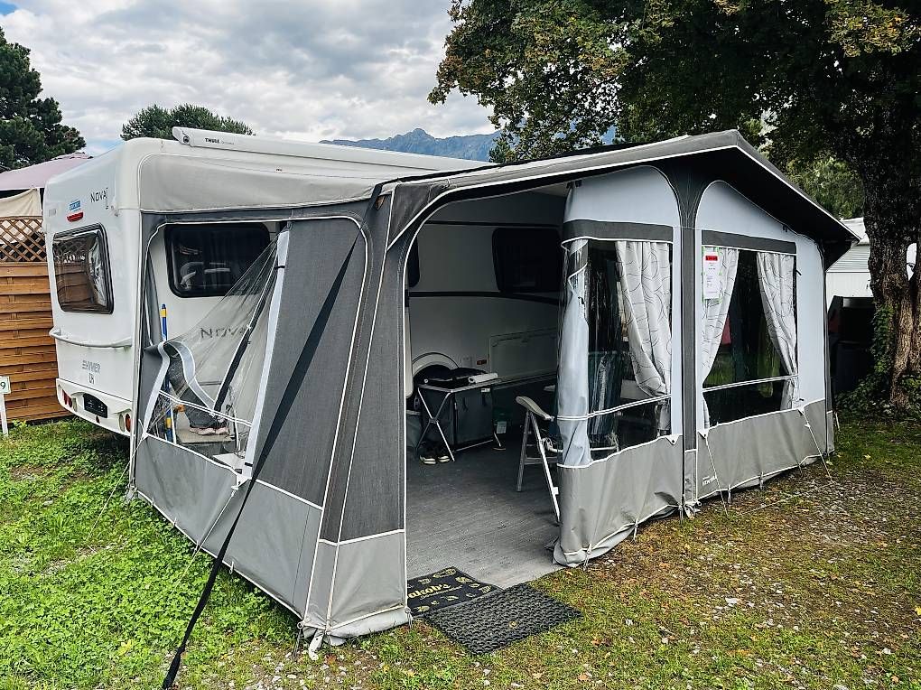 Véhicules de camping: ERIBA Nova Light 470 – D'occasion à Sumiswald par Hose999 1