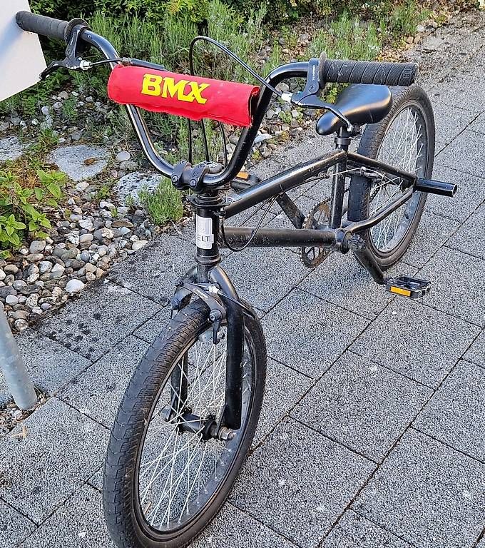 Velos: BMX Fahrrad Felt  Top Zustand, kaum gefahren – Gebraucht aus Aefligen von first8 1