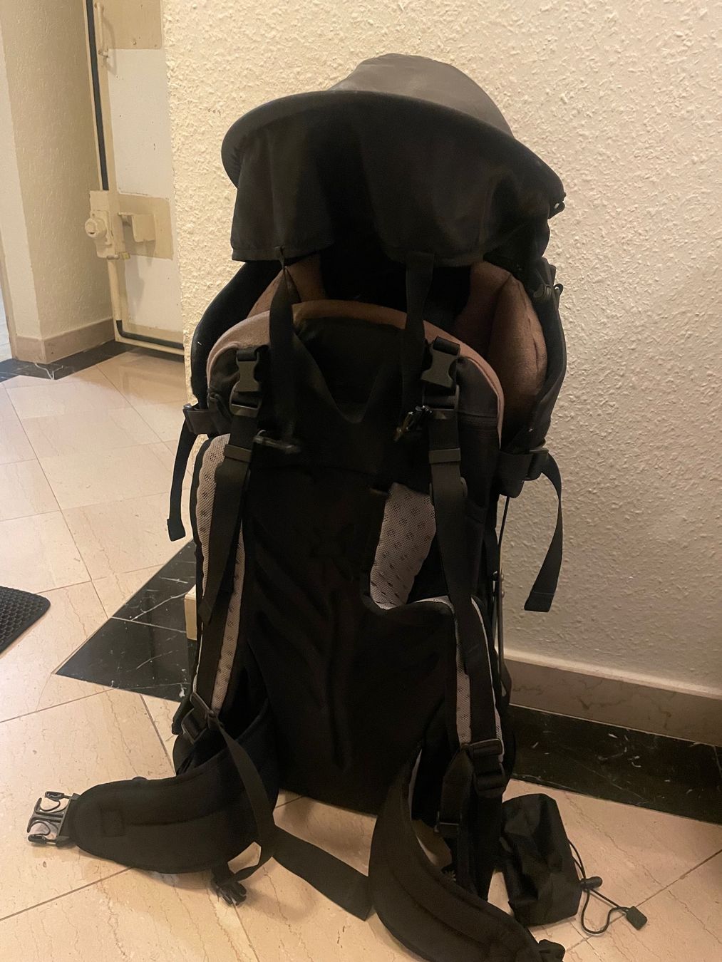 Marsupi portabebè: Kindertragerucksack – Usato da Le Grand-Saconnex venduto da c7w_ngx7 1