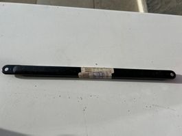 Piaggio Rückblechstrebe Neu