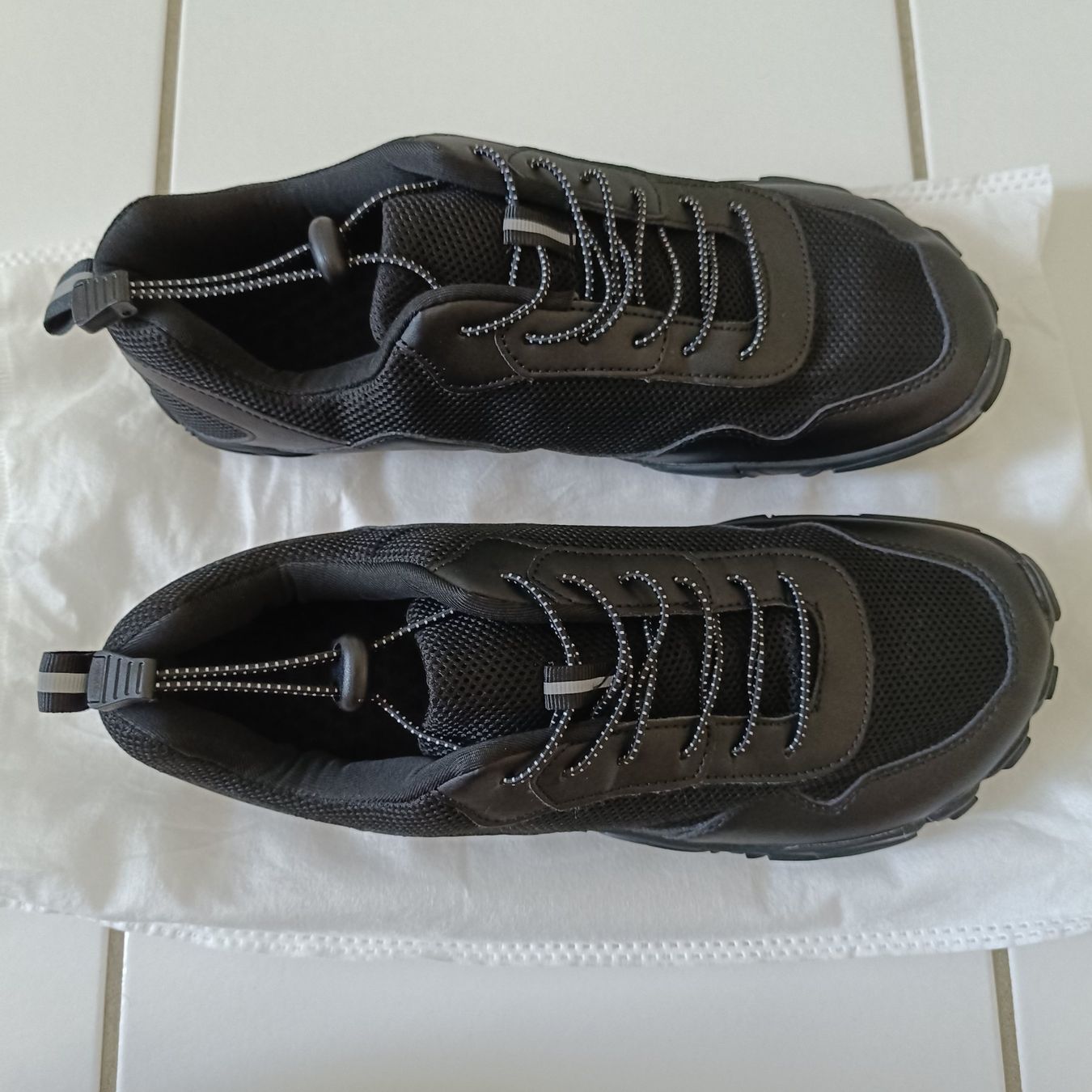Chaussures hommes: Barfussschuhe Herbst Grösse 44 – Neuf avec emballage d'origine à Altdorf SH par Dossenbach