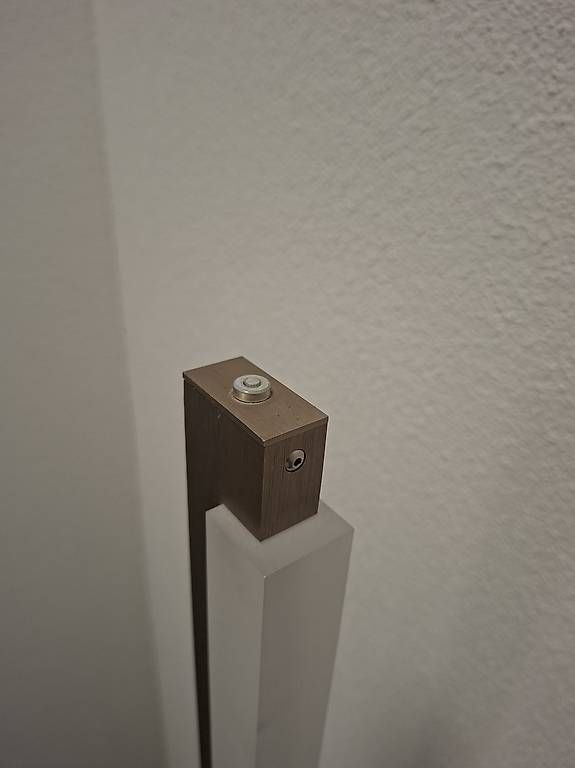 Lampes: LED Stehlampe dimmbar – D'occasion à Rotkreuz par realtradeSwitzerland 2