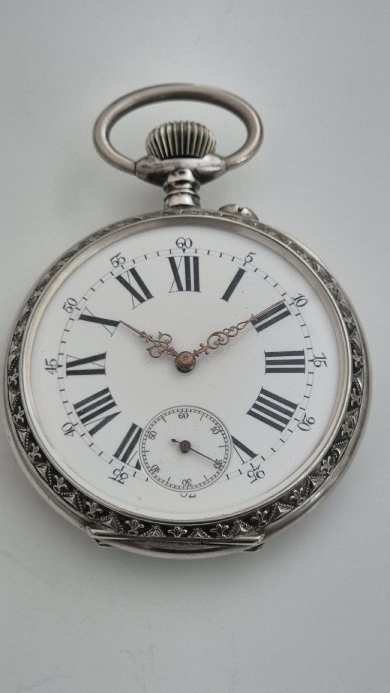 Uhren: Grosse Silbertaschenuhr, 62 mm, Top Zustand – Gebraucht aus Marbach SG von Zippo1401