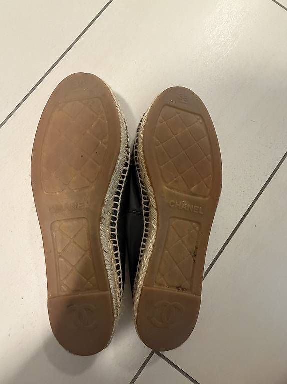 Chanel Scarpe da donna: Coco Chanel Espadrilles aus Leder (Gr. 38) – Usato da Winterthur venduto da Aye01 3