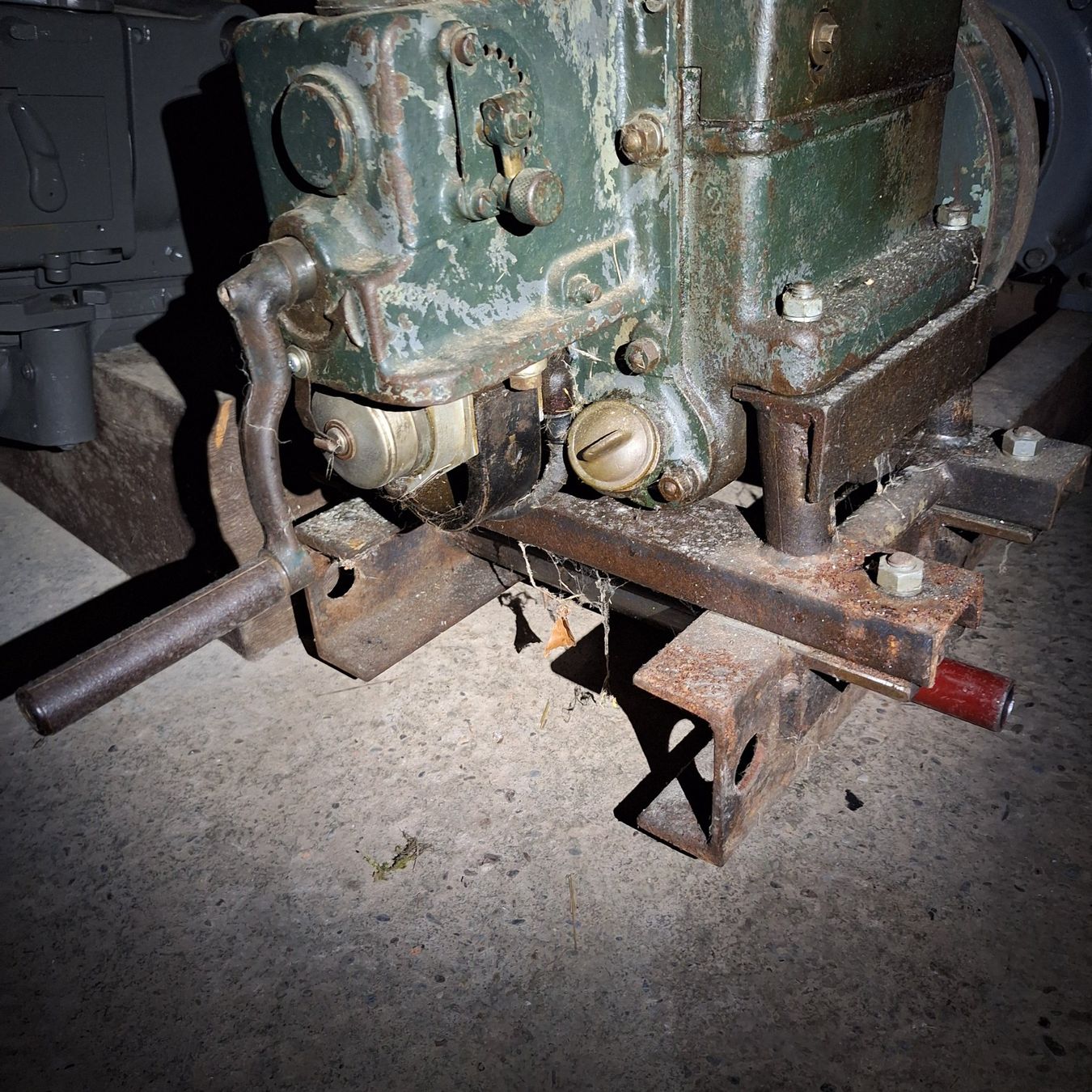 Motori: Bernard Motor WWII – Usato da Wölflinswil venduto da hus02qvarna 1