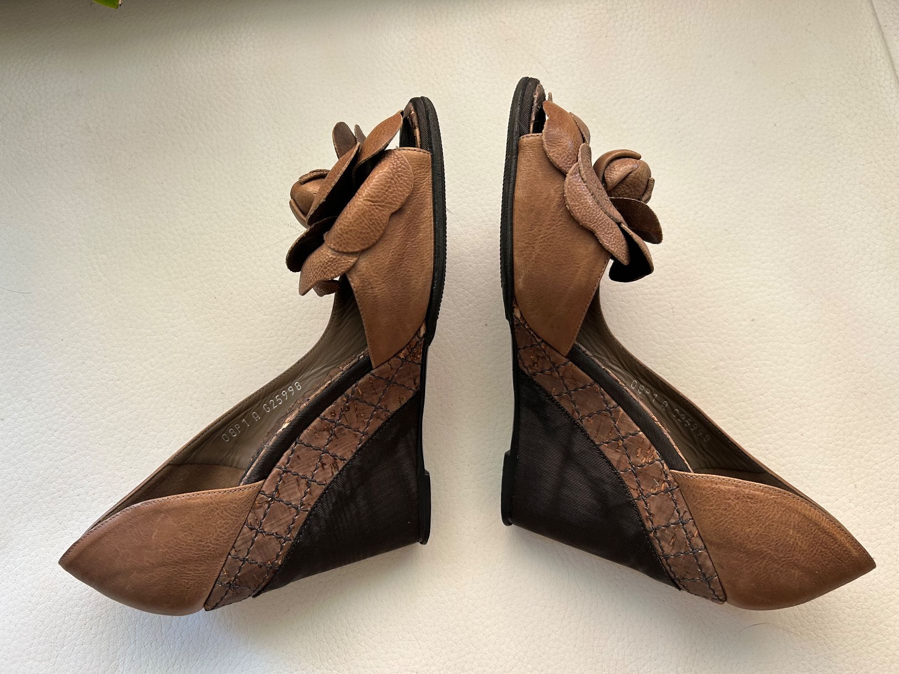 Chanel Scarpe da donna: Chanel cork open toe heels (38C) – Usato da Rüschlikon venduto da Tey_sl 5