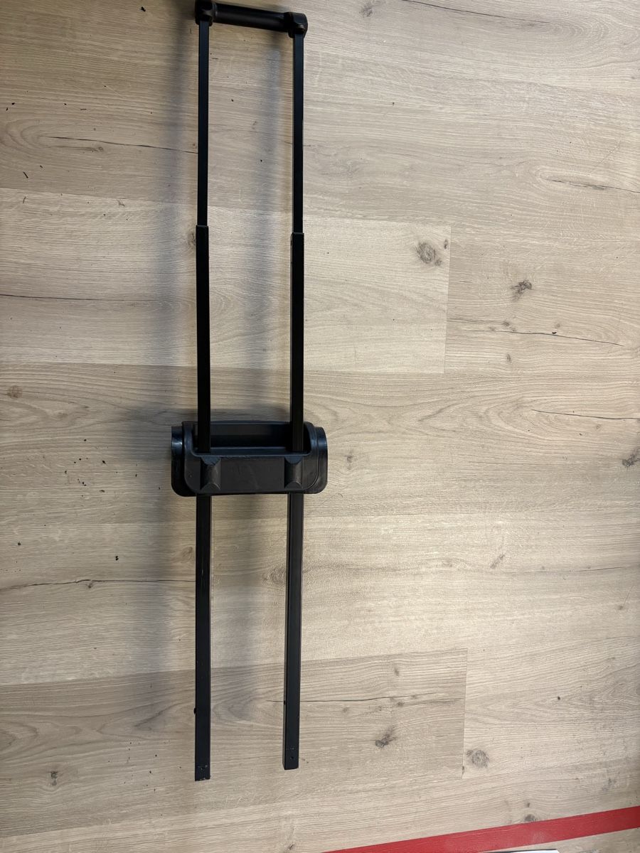 Eastpak Valigie: Eastpack Ersatz Rollkoffergriff – Usato da Winterthur venduto da Teflonbrauer 1