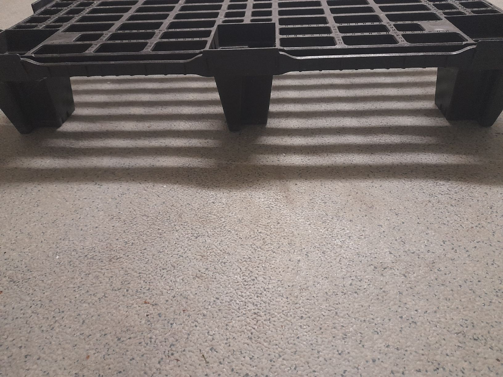 Pallets: 5x Kunststoffpaletten – Usato da Glattbrugg venduto da B_B 1