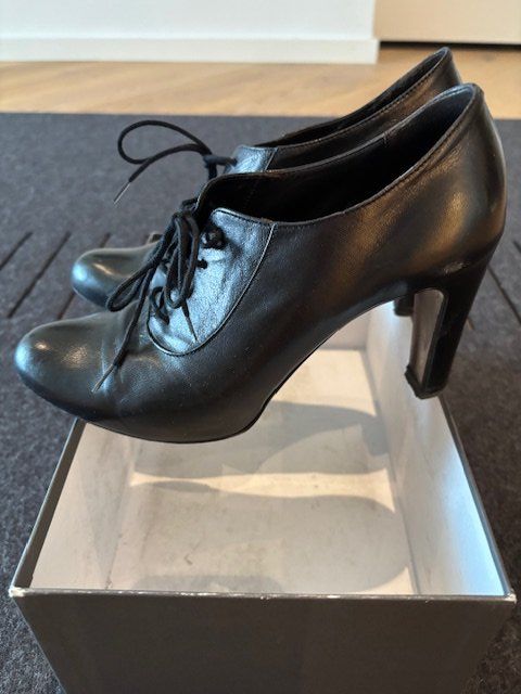 Scarpe da donna: Stiefeletten 'Robert del Carlo' – Usato da Triboltingen venduto da U_1965 1