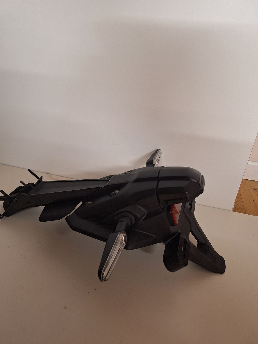 Tutti i ricambio per moto: Yamaha Mt 07 2022 Kenzeichen Halter – Nuovo (secondo la descrizione) da Fislisbach venduto da captn_mah