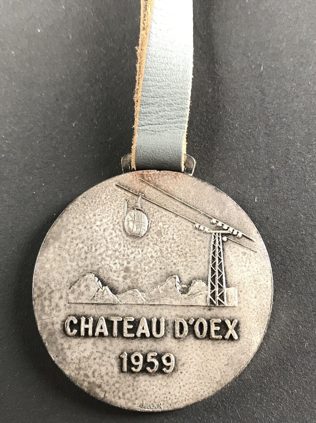 Placchette & Badge: ANTIKE PLAKETTE CHATEAU D'OEX 1959 – Usato da Ostermundigen venduto da wini63 1