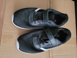 Chaussures pour garçons 38