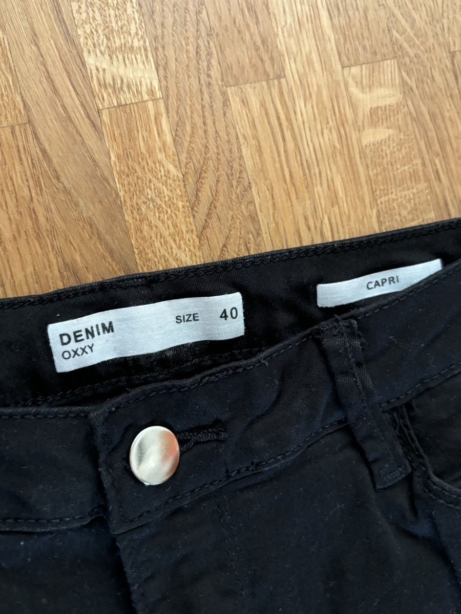 Zebra Jeans: Schwarze Damenjeans (Länge 3/4) – Nuovo (secondo la descrizione) da Gasel venduto da Sunisshining123 1