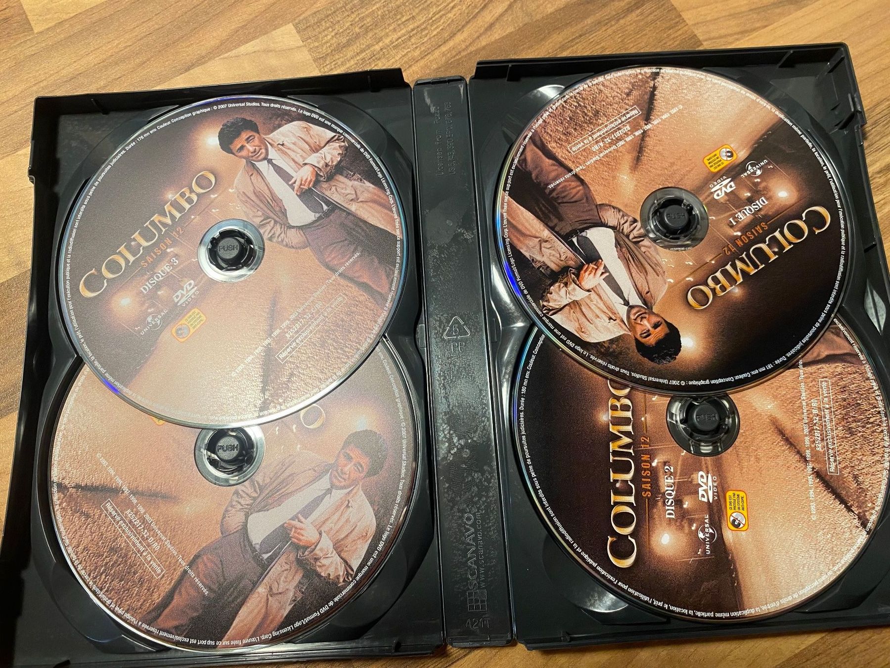 Tous les DVDs: Coffret DVD de la série 'Columbo' – Neuf avec emballage d'origine à St-Prex par Okoala 6