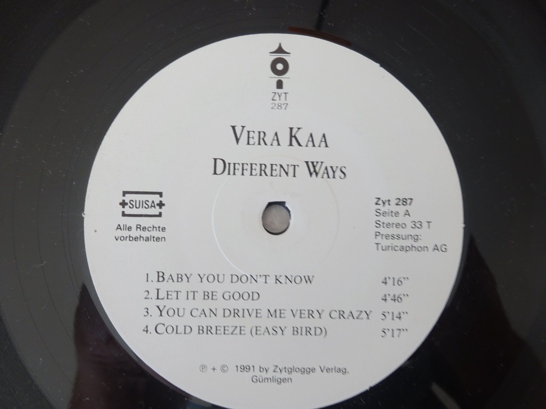 Dischi in vinile: VERA KAA ** DIFFERENT WAYS – Usato da Luzern venduto da xrayspex99 4