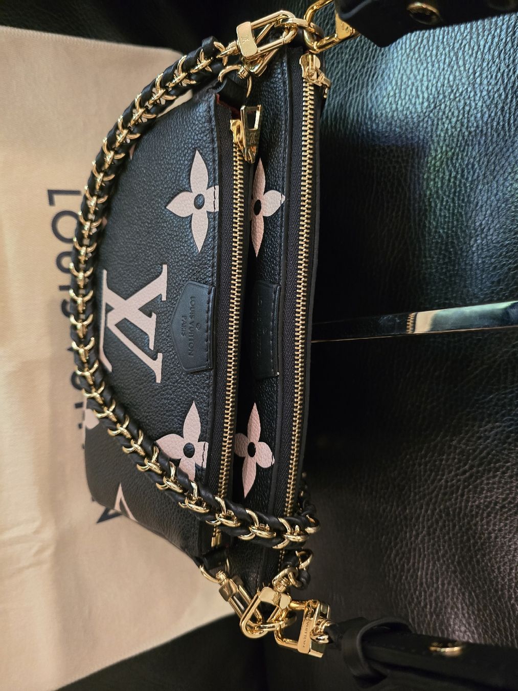 Louis Vuitton Borse da donna: Louis Vuitton M45777 Multi Pochette Accessoires – Usato da Gattikon venduto da lavric_d 8