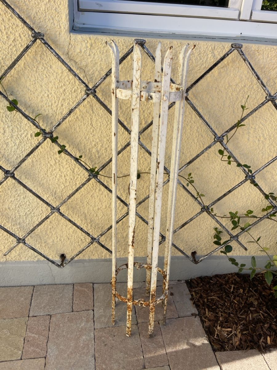 Altre Decorazioni per giardino: Antikes Rankgitter – Usato da Villnachern venduto da socondlife