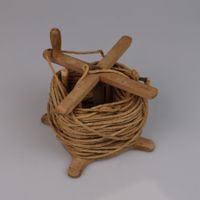 Antike Wäschespindel aus Holz