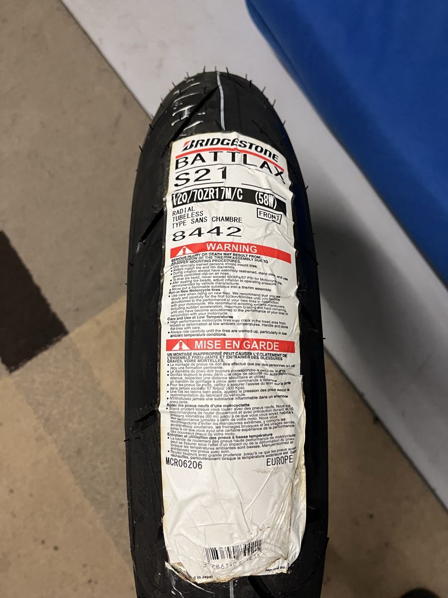 Pneus & Kompletträder: Bridgestone Battlax S21 120/70 R17 – Neu und originalverpackt aus Benglen von sal_zf9m 1