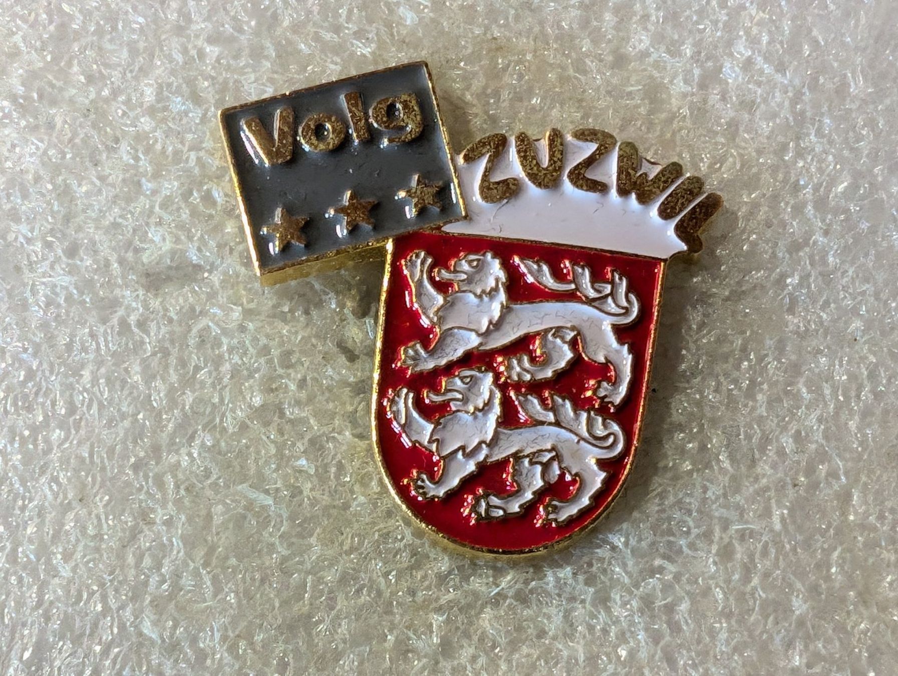 Placchette & Badge: Ansteckpin 159: Volg Zuzwil – Usato da Oppligen venduto da Pin-Fall-Shop