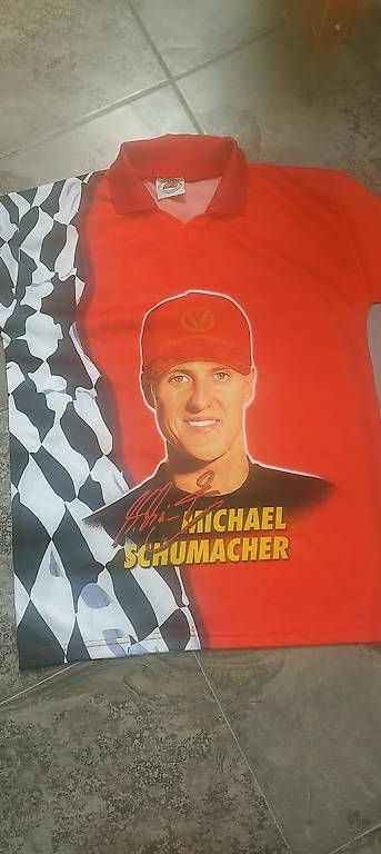 T-shirt: Michael Schumacher- Schumi N 1 – Usato da Eyholz venduto da sgt_banjo
