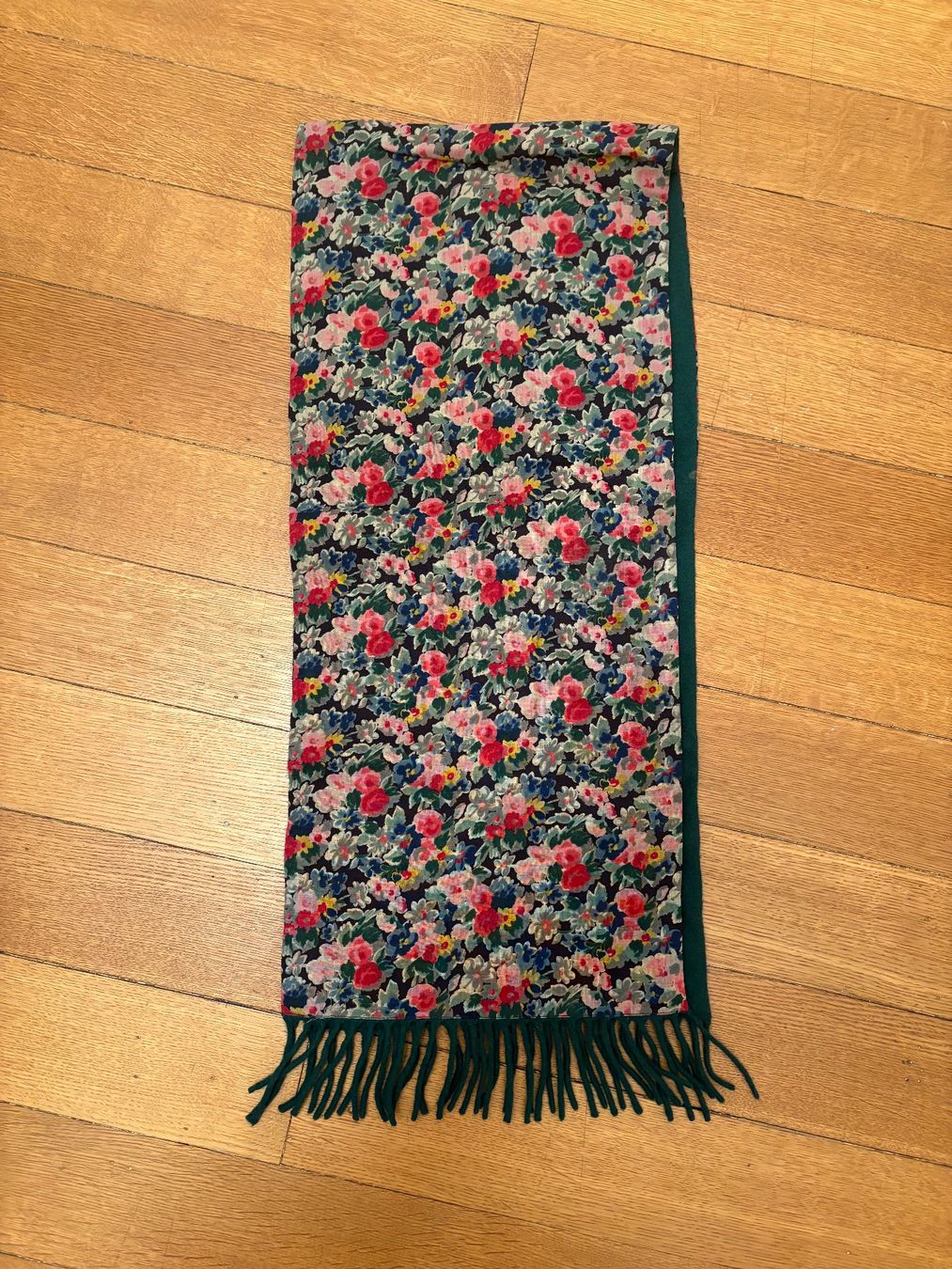 Foulard & Sciarpe: Schal SIMONETTA – Usato da Basel venduto da SAF 1