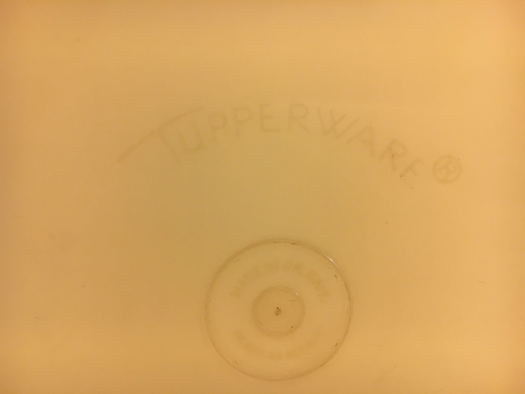 Tupperware Contenitori & Simili: Tupperware - Deckel, weiss, rund 17.5 cm, 696-2 – Usato da Luzern venduto da Jiggy_8898 3