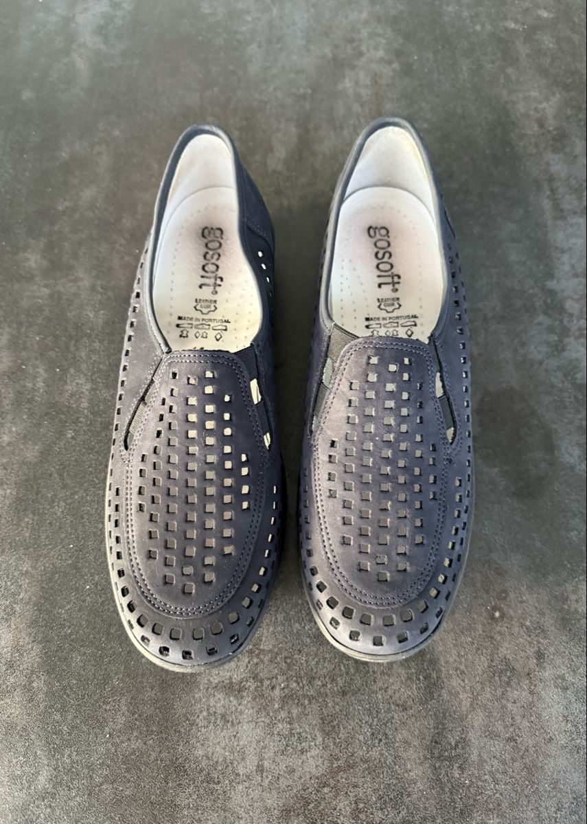 Damenschuhe: Halbschuhe Grösse 41 – Gebraucht aus Frenkendorf von KailuaFlower