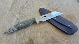 Handgefertigtes Jagdmesser aus hochwertigem 4116 Edelstahl.