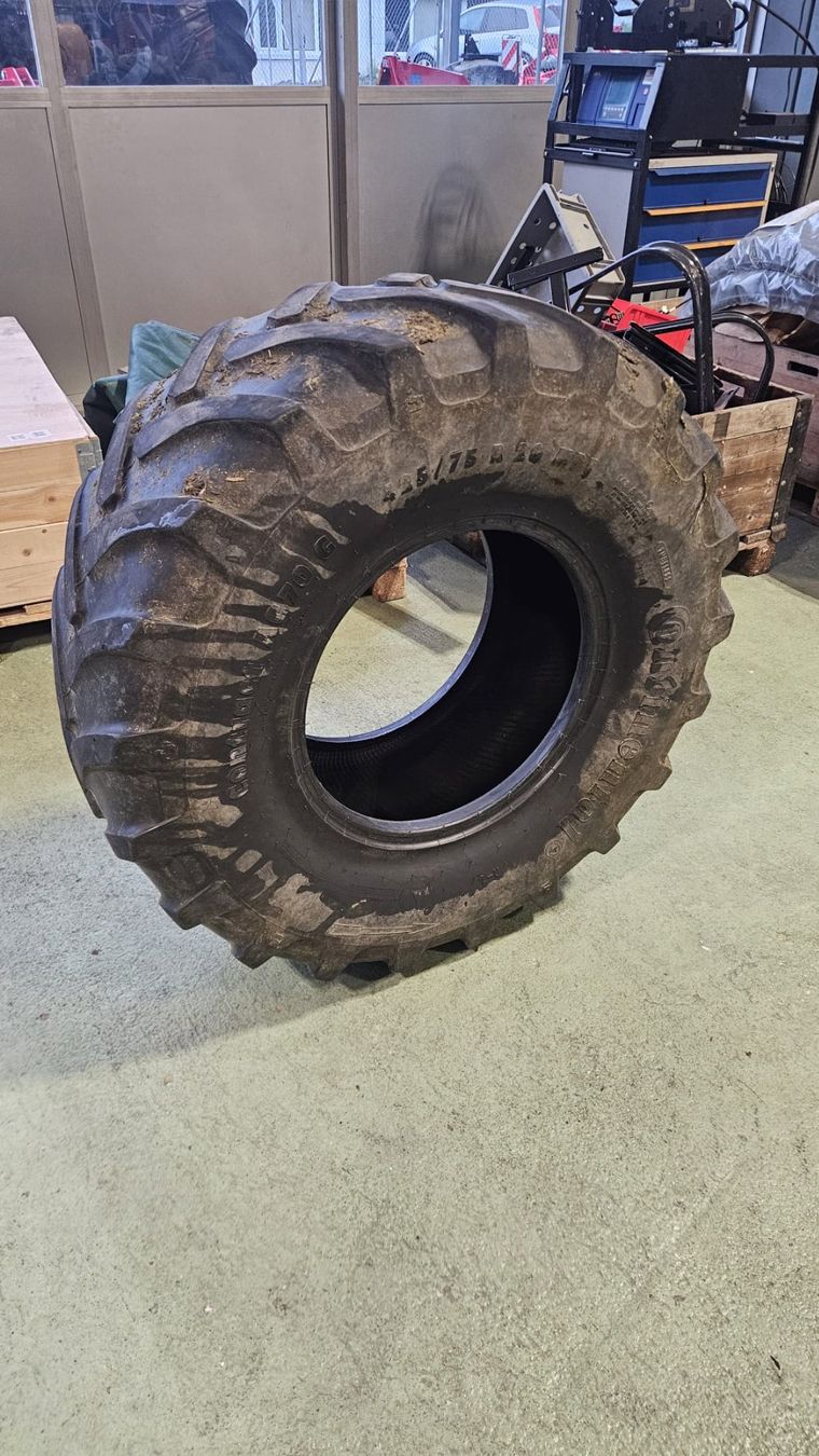 Continental Pneumatici & Ruote complete: Reifensatz Continental 425/75R20 MPT – Usato da Lätti venduto da baumi02