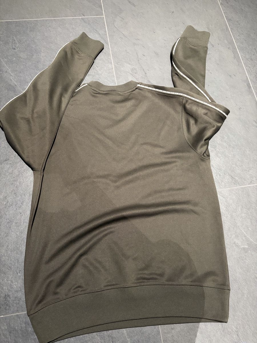 Nike Pullover & Sweatshirts: Nike Pullover Gr. S – Gebraucht aus Frauenkappelen von SSCN01 3