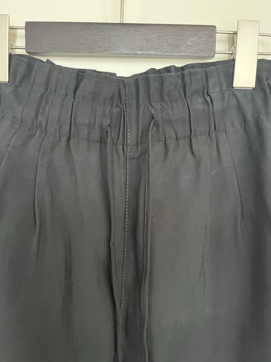 Pantaloni: Short noir coton – Usato da Neuchâtel venduto da Ariane_vn00 3