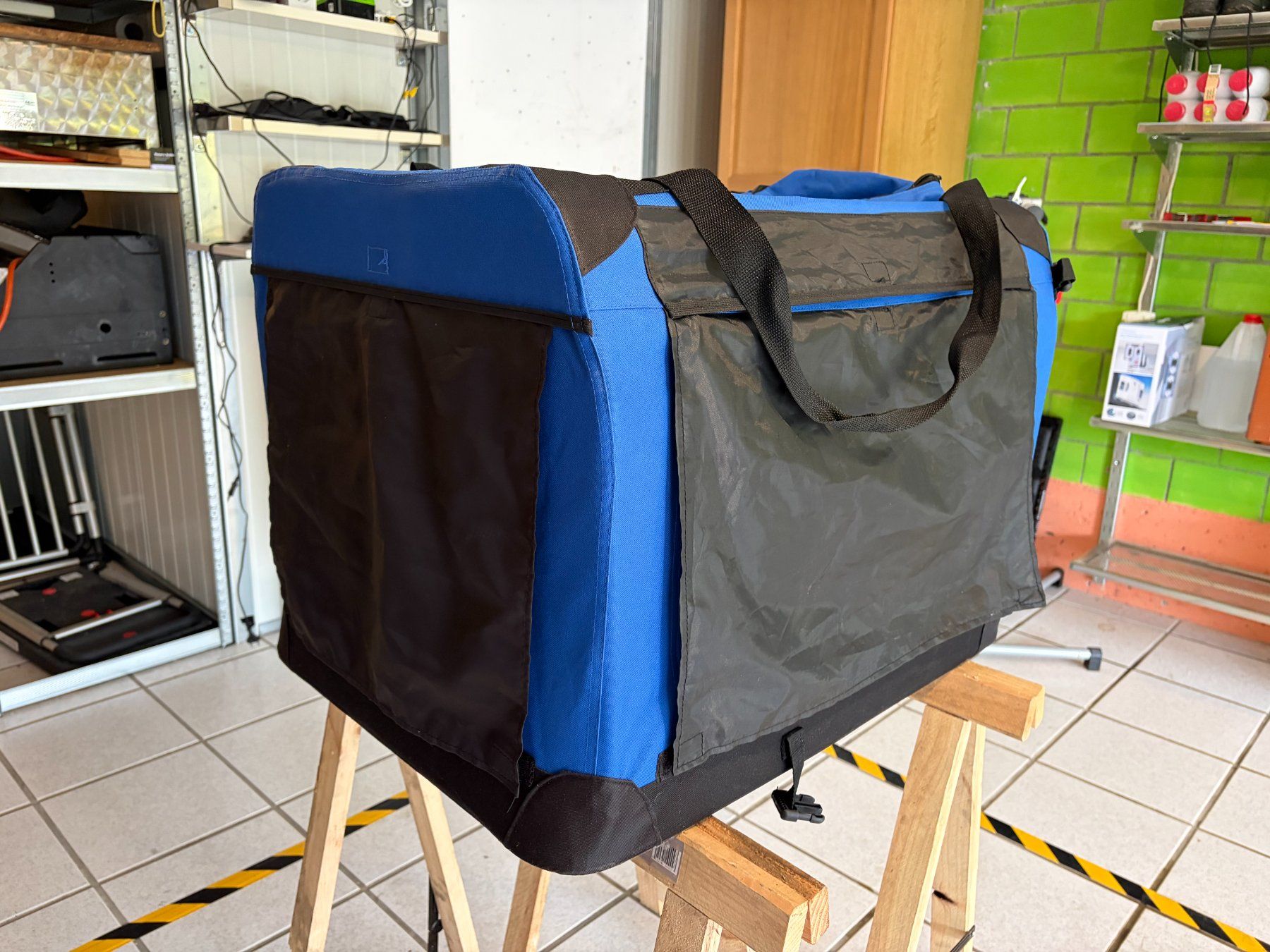 Gabbie, trasporto & Sicurezza: Hunde-Transportbox Soft – Usato da Nunningen venduto da Traktorpilot 4