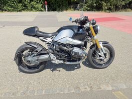 BMW r9t