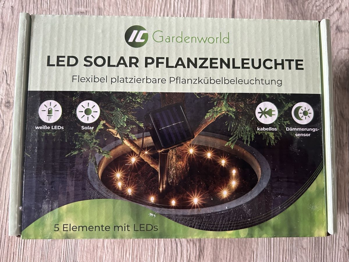 Lampade: LED Solar Leuchte – Nuovo e nell'imballaggio originale da Aefligen venduto da Bifi111