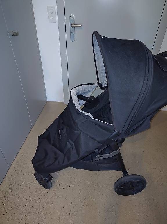 Carrozzine: Kinderwagen/Buggy Mast M4 – Usato da Zürich venduto da ZHK