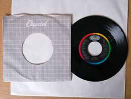 Queen --  One Vision / Blurred Vision 7 Zoll