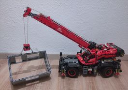 Lego Technic 42082 Geländegängiger Kranwagen - guter Zustand