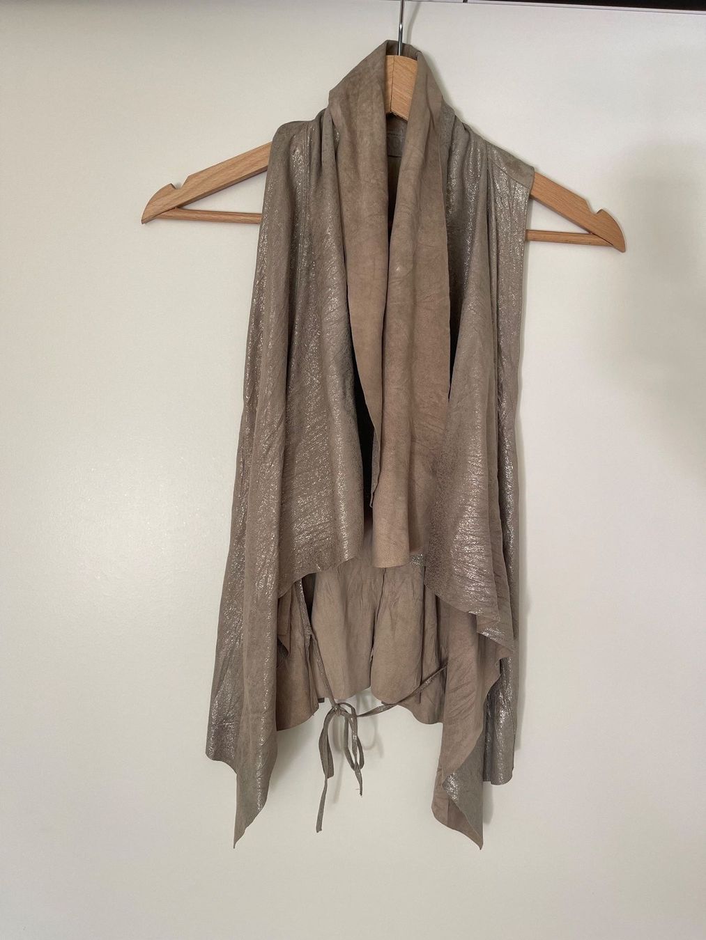Gilets: Leder Gillet gold – D'occasion à Zürich par Keks18