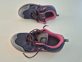 Sicherheitschuh mit Stahlkappe Grösse 40 (Ungebraucht)