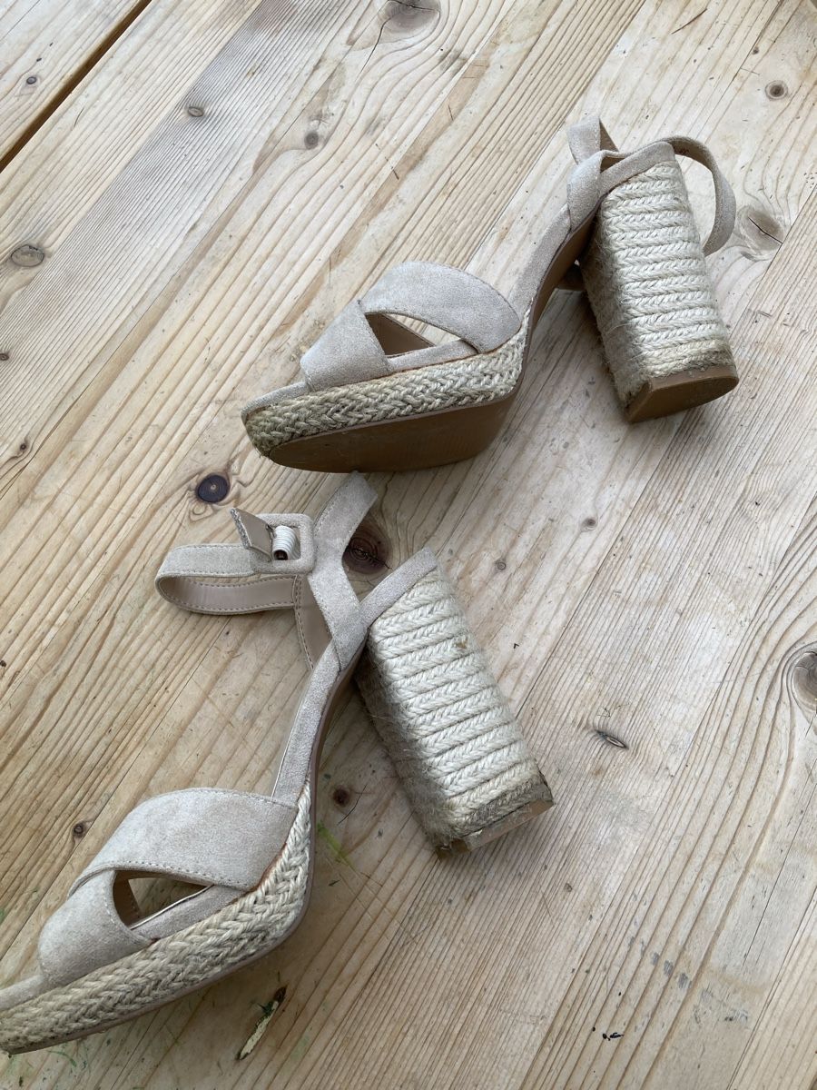 Chaussures femmes: Sandalen – D'occasion à Romanshorn par gokken 2