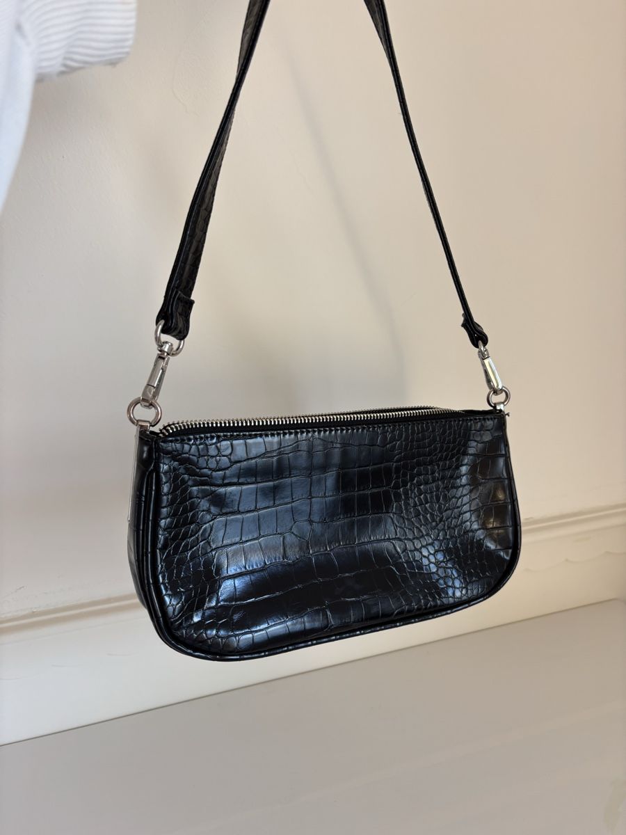 H&M Taschen für Damen: Handtasche  – Gebraucht aus Solothurn von lex_123