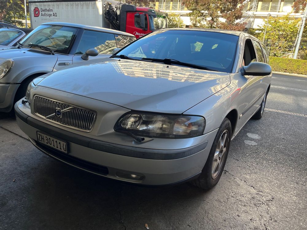 Volvo V70 2.4 - ab MFK 2023