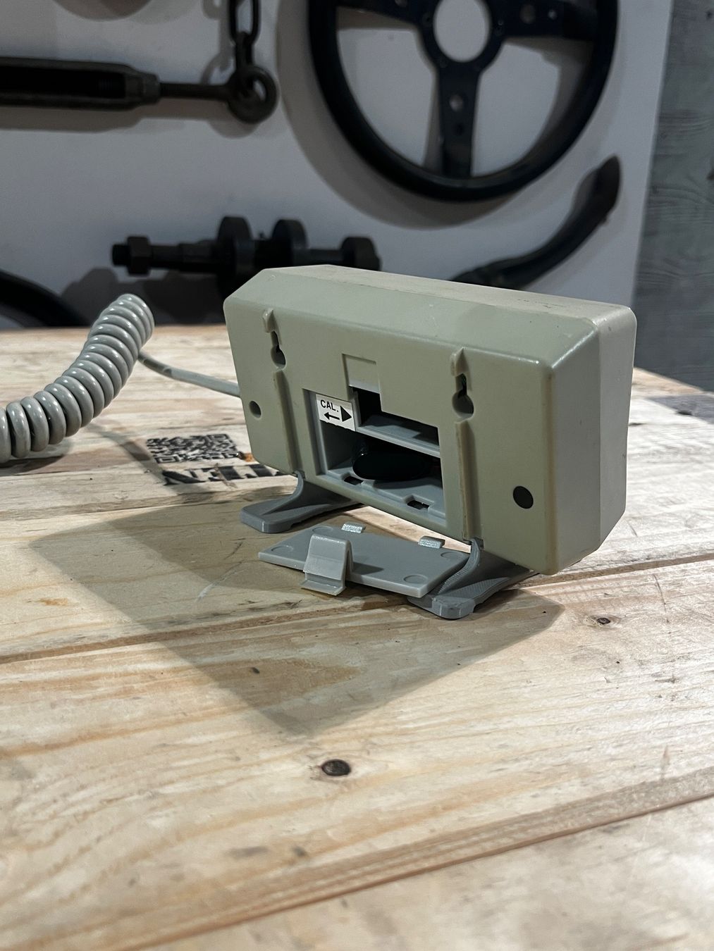 Laborzubehör: Digitalwaage / Paketwaage 50 Kg – Defekt aus Luzern von Fracht-Design 2