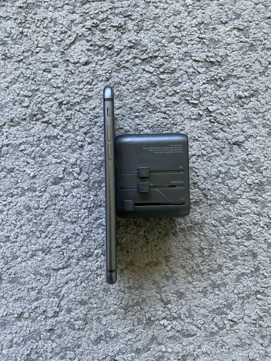 Apple Telefoni cellulari / Smartphones: iPhone 8 - 64 Go - Noir Sidéral - N.3 – Usato da Genève venduto da eth_6qs6 4