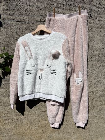 Flauschig Hasen Pijama Set // Fluffy Zweiteiler Bunny Kostüm