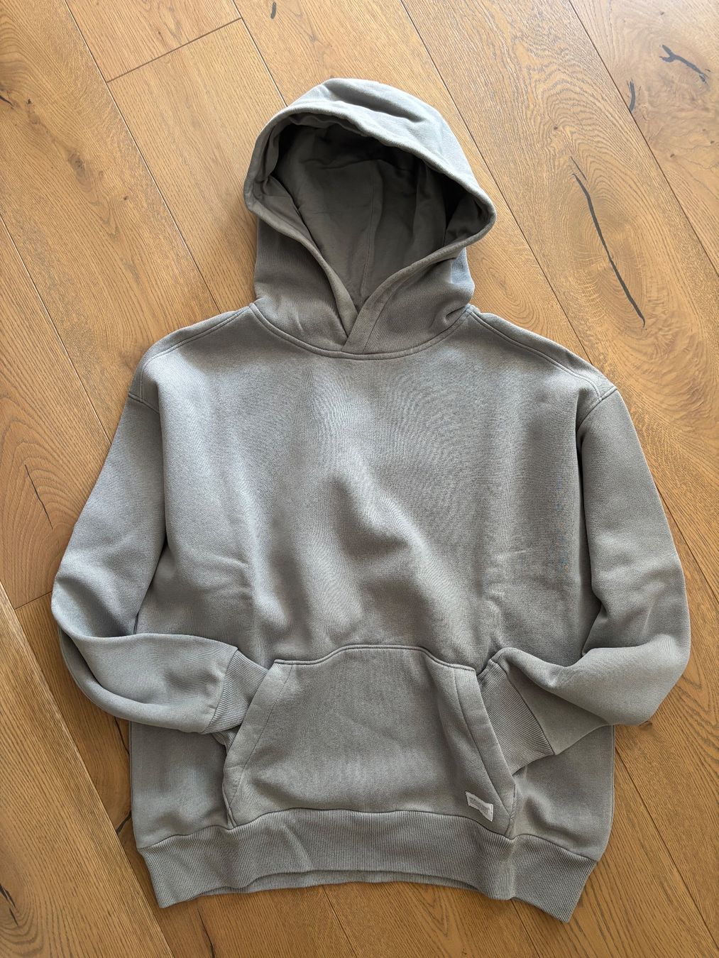 Hollister Pullover & Sweatshirts: Hollister Hoodie grau – Gebraucht aus Trübbach von Nico.Broder