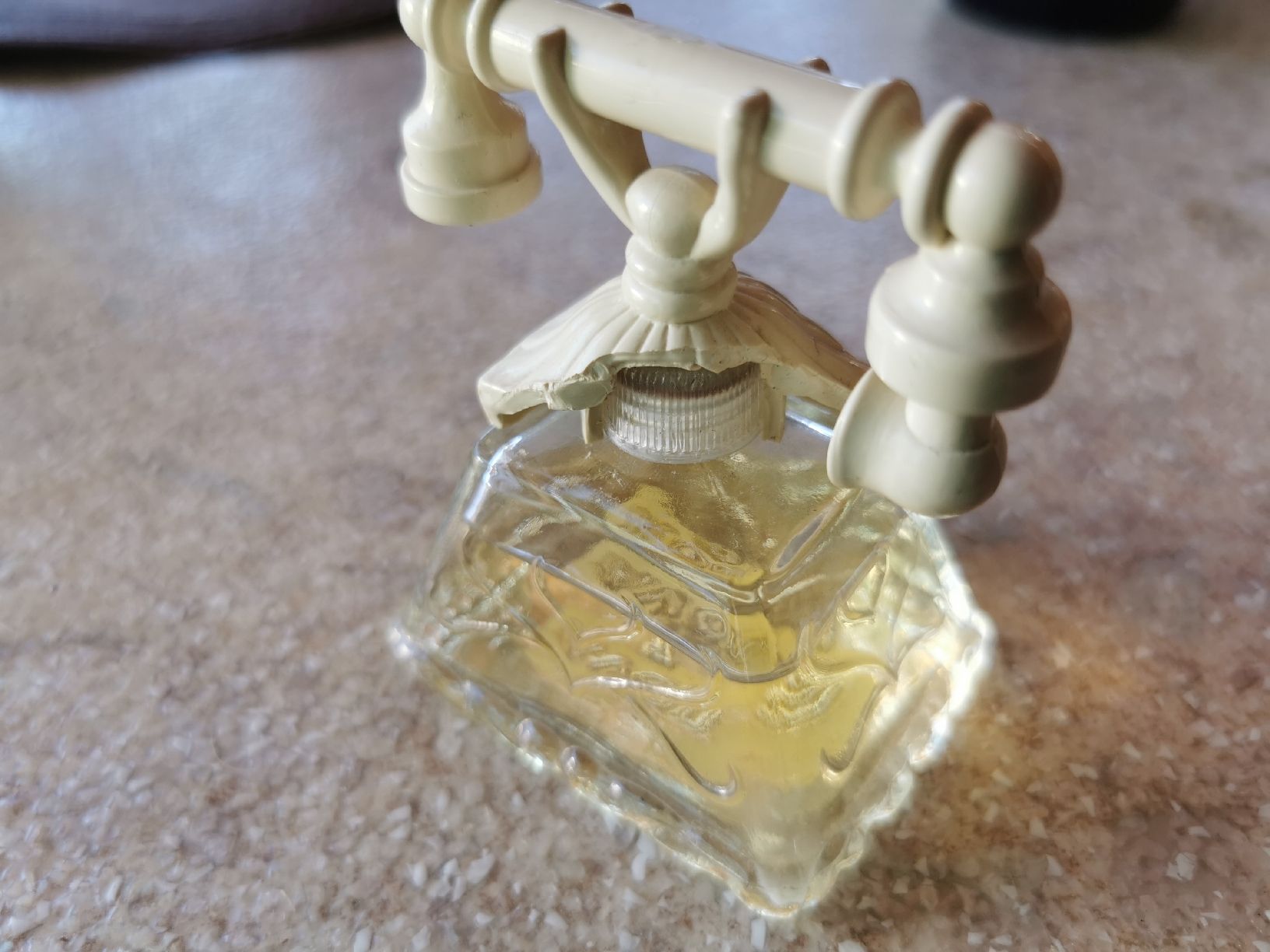 Profumi & Eau de Toilette: Avon Soft Muskb EdT30 ml – Usato da Schlieren venduto da vlalif 2