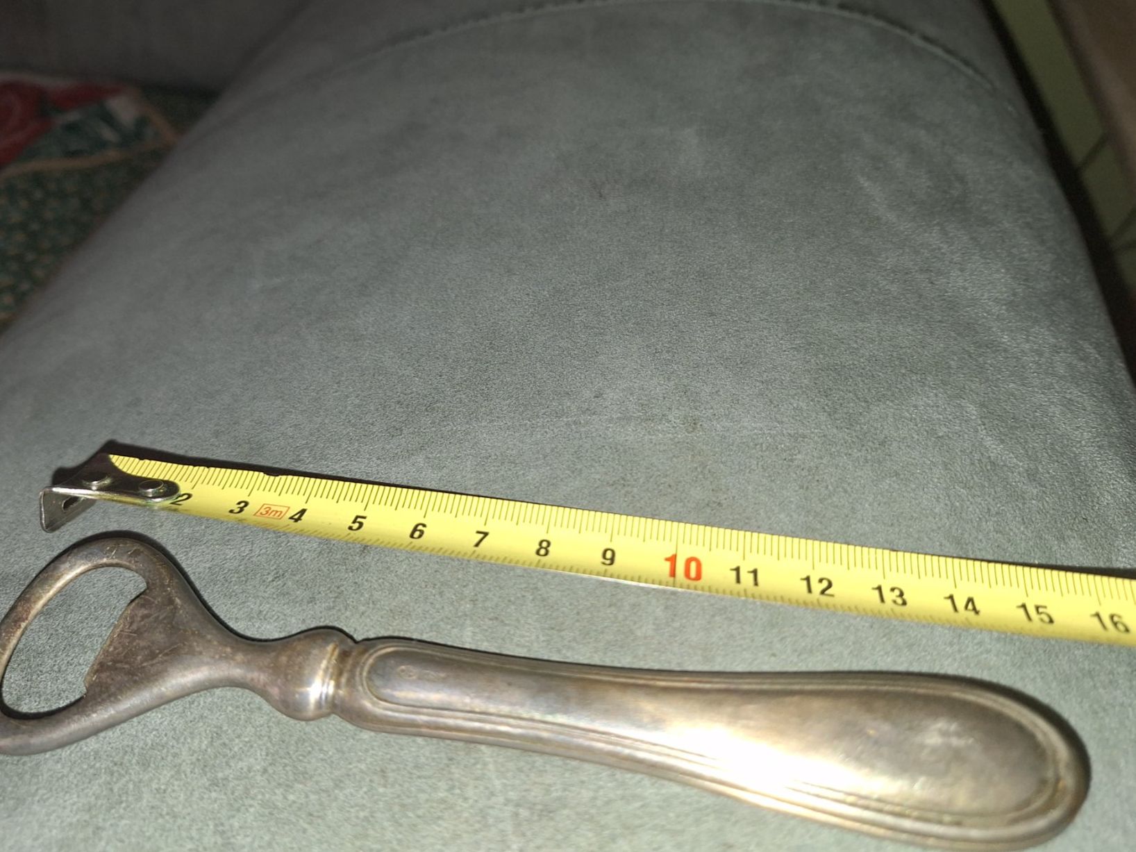 Elettrodomestici da cucina: Flaschenoeffner versilbert mit Monogramm guter Zustand – Usato da spreitenbach venduto da lumbalplatte 5