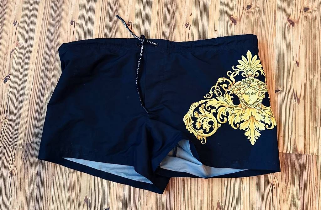 Versace Badehosen: Versace Badehose M – Gebraucht aus Bern von inc_9xlw
